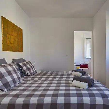 Charming Em Belem-books And Canvas Apartament Lizbona