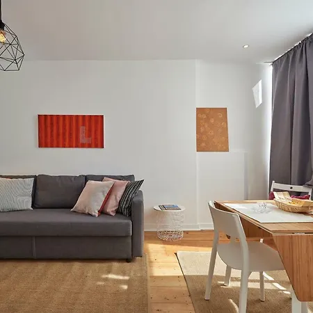 Charming Em Belém-books&canvas Appartement *