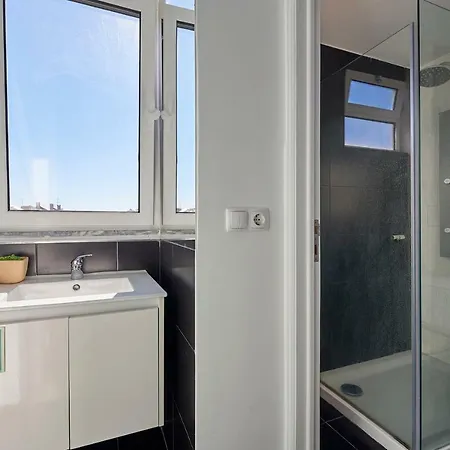 Apartmán Charming Em Belem-books And Canvas